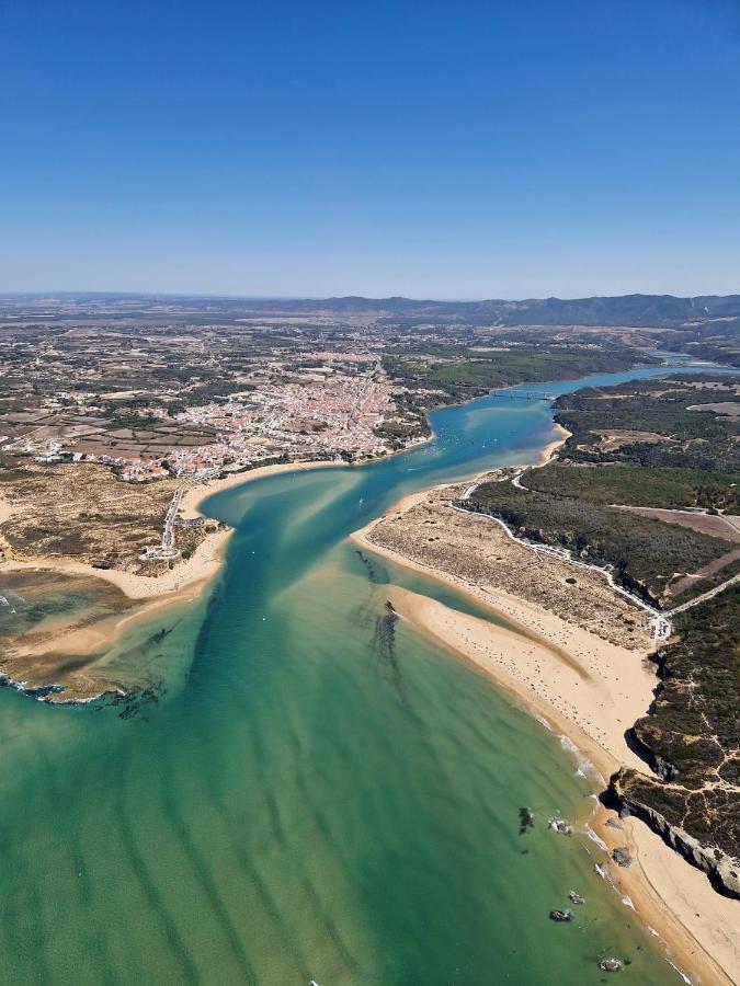Apartamento Vicentino Vila Nova de Milfontes Exteriör bild